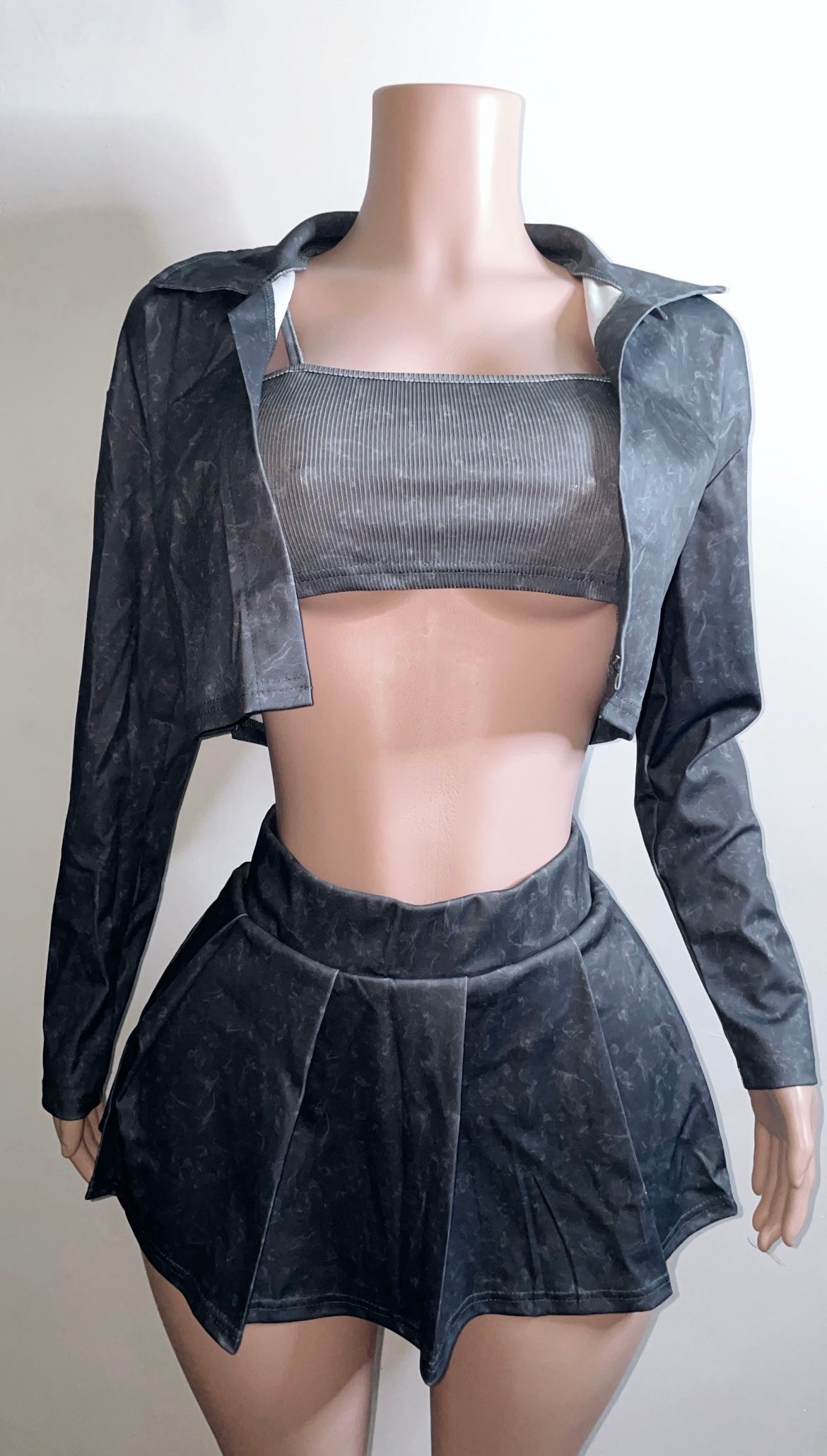 Sporty 3 piece skirt set
