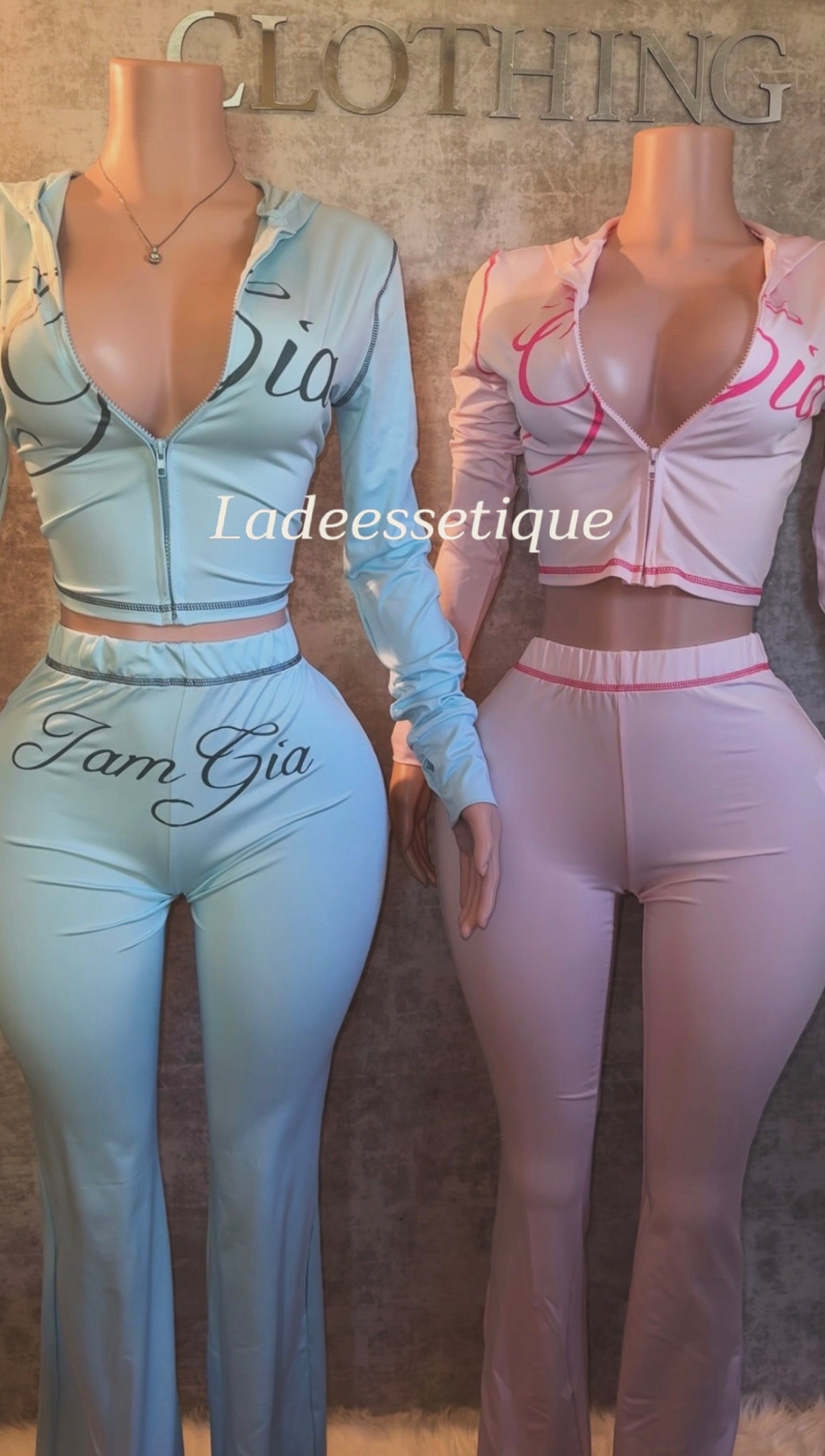 I Am Gia Sets