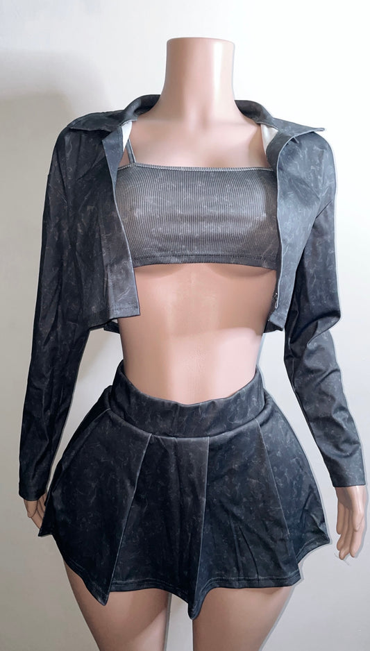 Sporty 3 piece skirt set